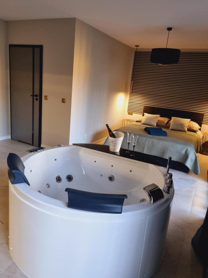 Apartament Jacuzzi Kraków Zewnętrze zdjęcie