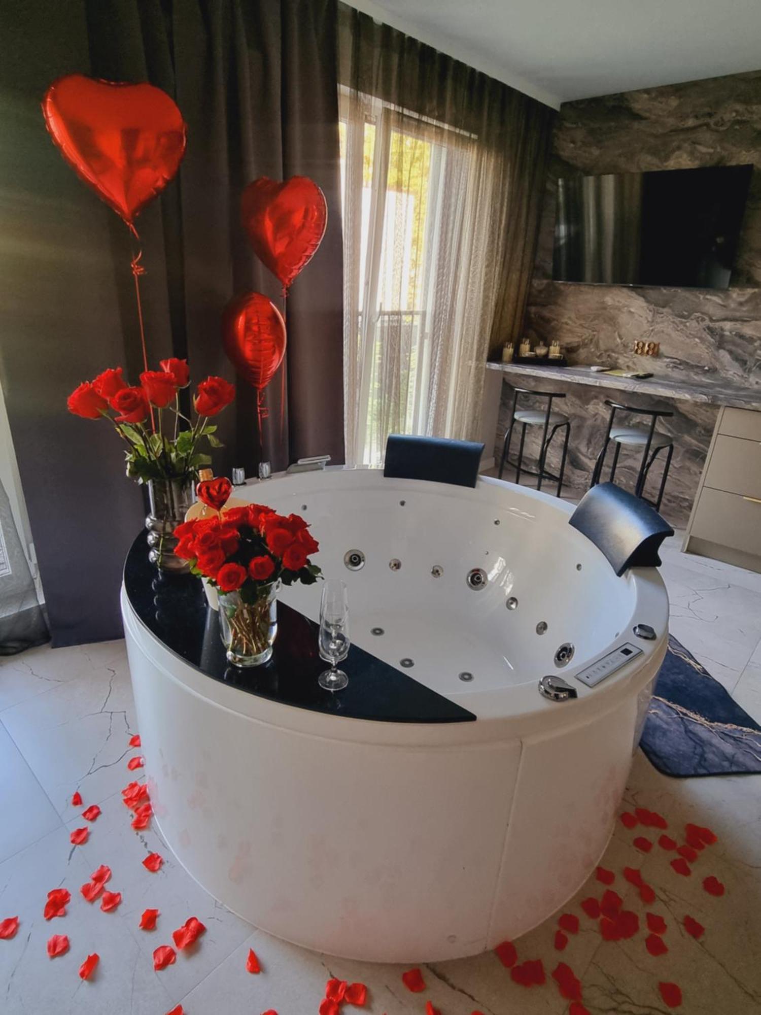 Apartament Jacuzzi Kraków Zewnętrze zdjęcie